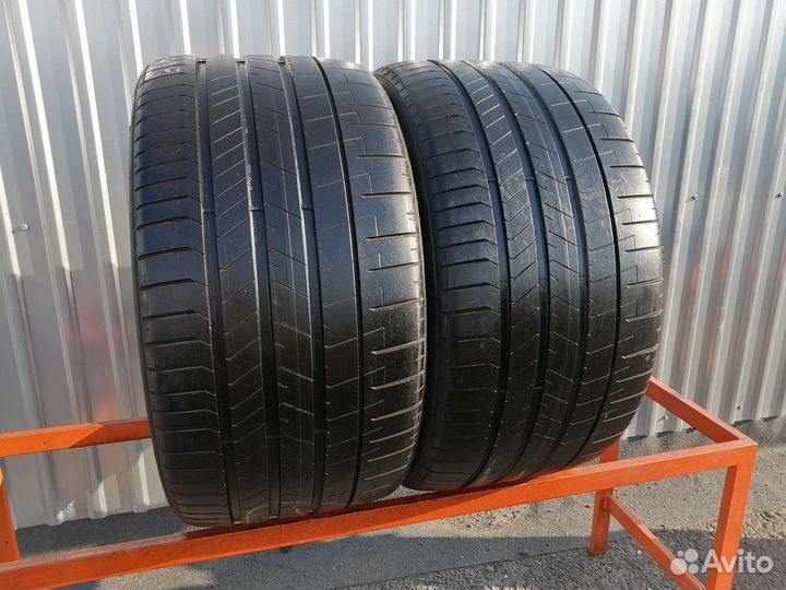 Pirelli P Zero PZ4 305/30 R21 104Y