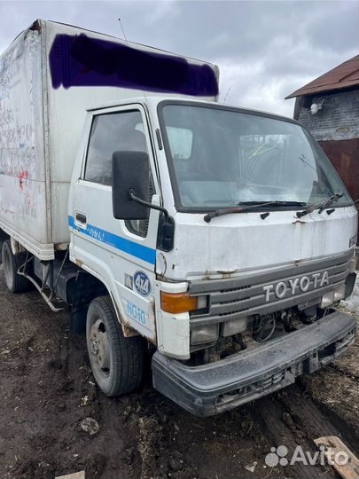 Toyota Dyna в разбор