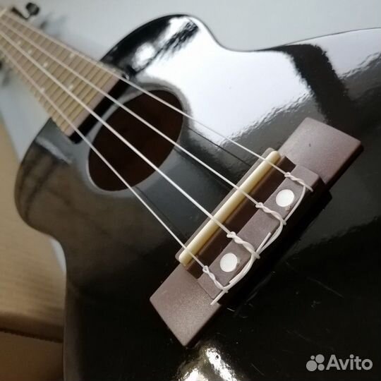 Укулеле концерт новая в коробке