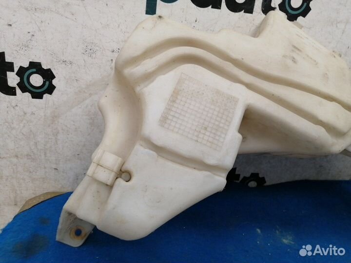 Бачок омывателя 4M51-13K163-AG Ford Focus