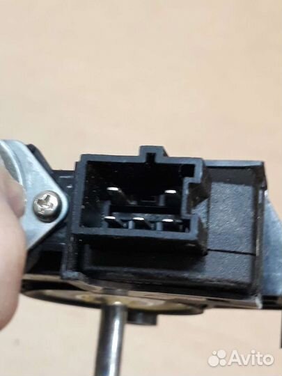 Мерседес Моторчик стеклоподъемника задний Mercedes