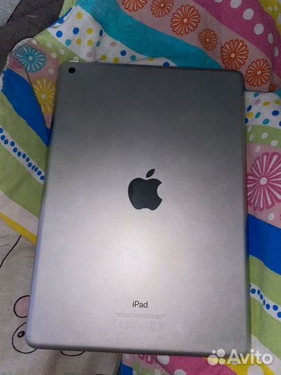 iPad 5, 32 гб