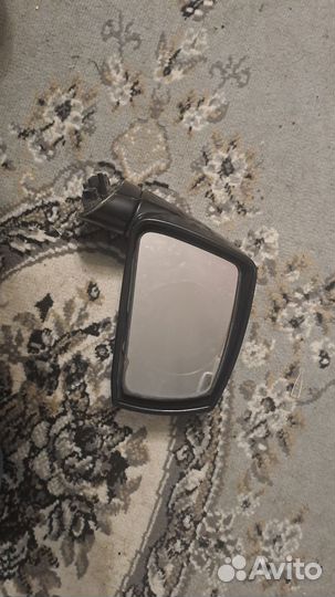 Зеркало левое и правое на hyundai coupe (tiburon)