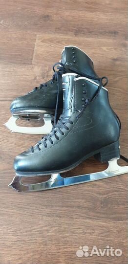 Коньки фигурные Jackson Premiere черные