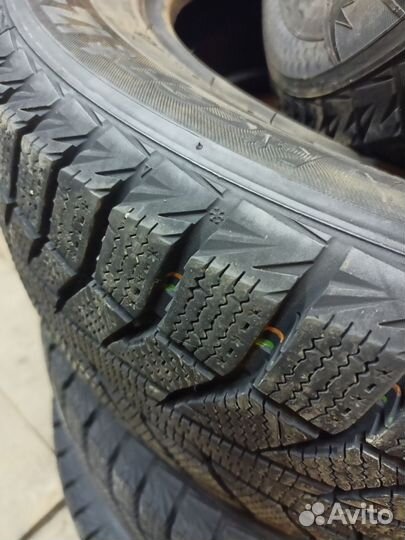 Hankook Winter I'Cept IZ2 185/65 R15