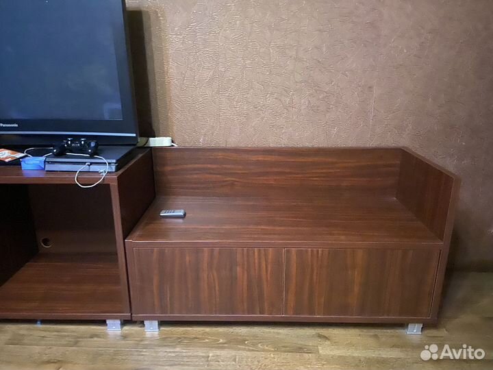 Тумба под тв