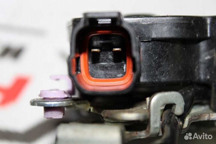 Замок багажника toyota probox succeed NCP160V NCP1