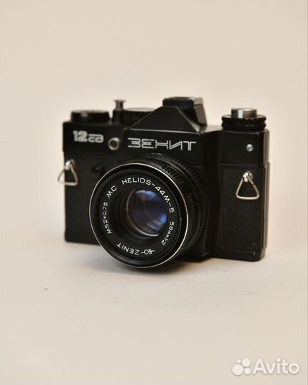 Фотоаппарат Зенит 12сд с объективом Гелиос 44м5