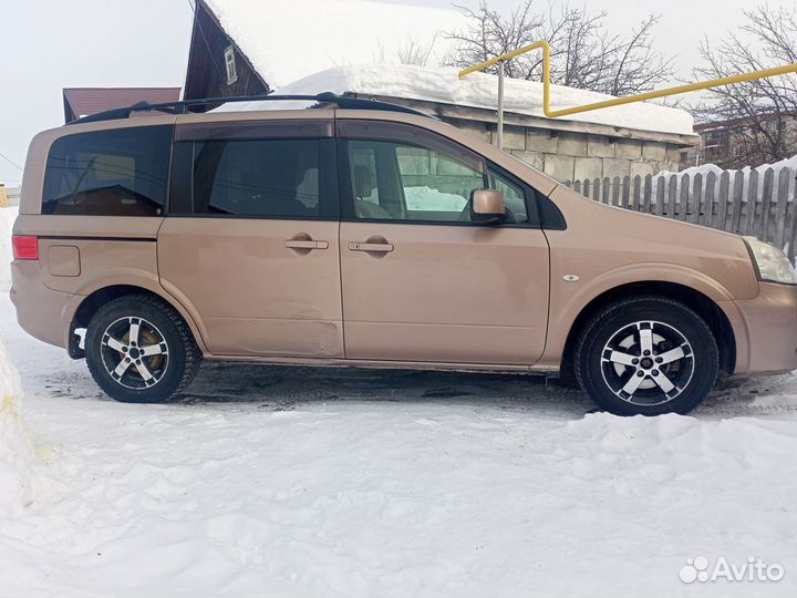 Nissan Lafesta 2.0 CVT, 2007, 300 000 км