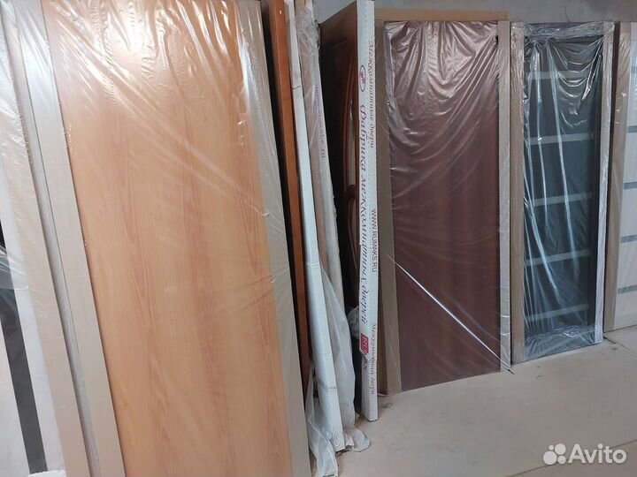Двери Межкомнатные с коробкой новые
