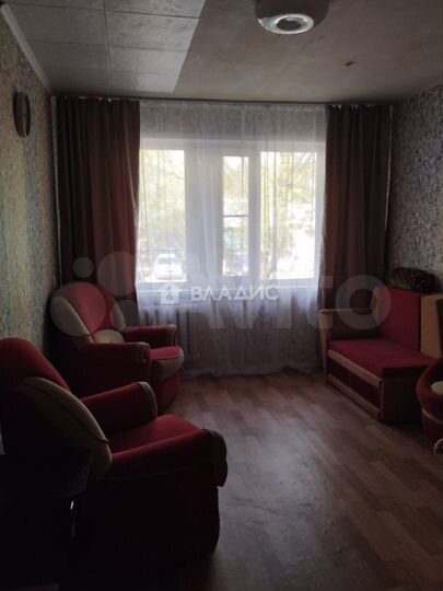 Комната 13,5 м² в 3-к., 1/5 эт.