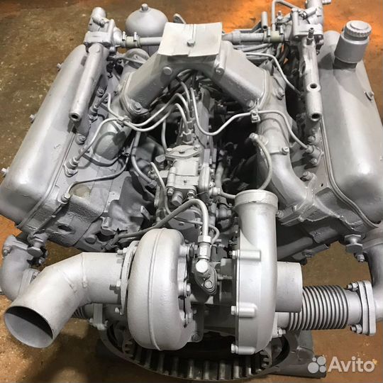 Двигатель на Acros 530 (ямз-236)