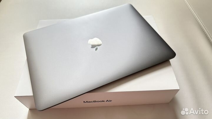Apple Macbook Air 13