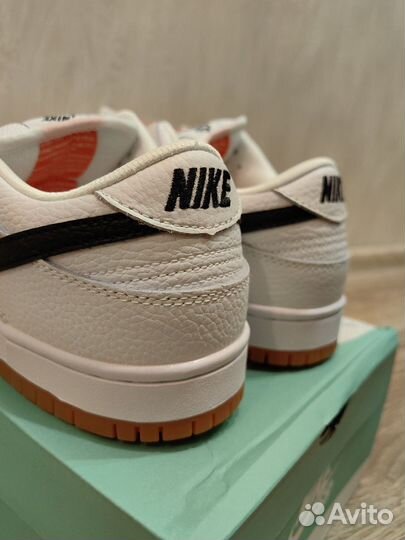 Кроссовки Nike SB Dunk low pro