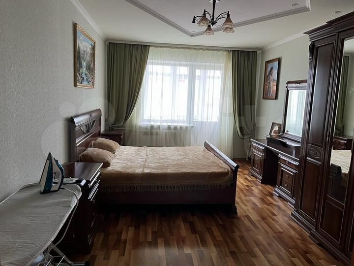 2-к. квартира, 87,1 м², 7/8 эт.