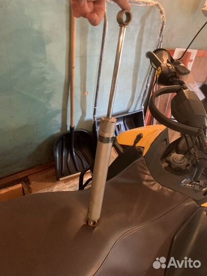 Амортизатор на снегоход BRP