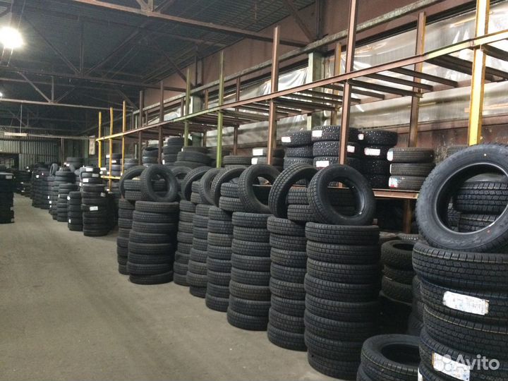 Kumho Ecsta PS71 275/45 R18