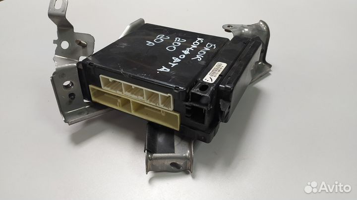 Блок комфорта Toyota Land Cruiser 200 (2007-2015)