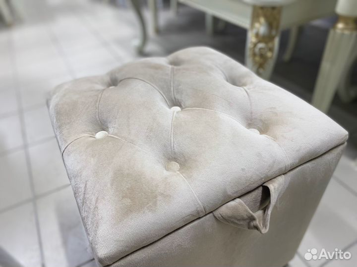 Банкета с каретной стяжкой