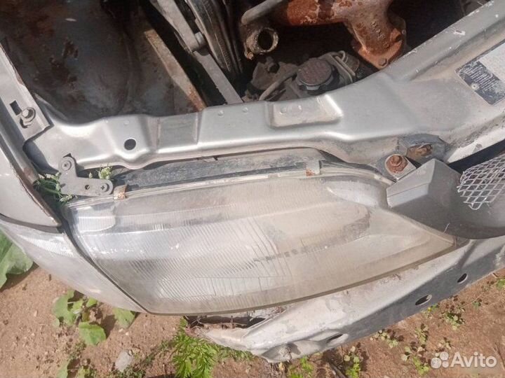 Фара передняя Opel Vectra B 1997