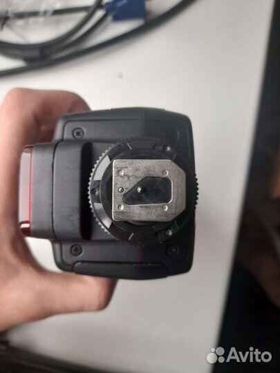 Фотовспышка Yongnuo Speedlite YN-560EX