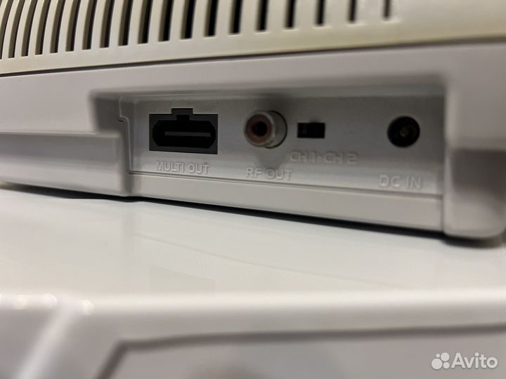 Nintendo super famicom (snes)