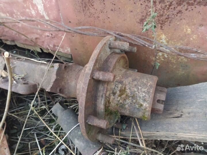 Ось от прицепа ЗИЛ на телегу