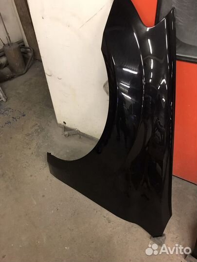 Крыло переднее левое Mercedes ML W164