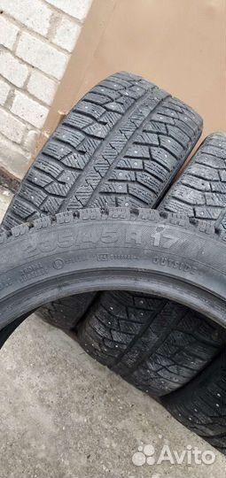 Continental ContiWinterViking 2 235/45 R17 97T