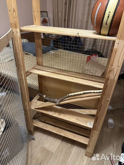 Стеллаж IKEA сделаный под клетку для грызунов
