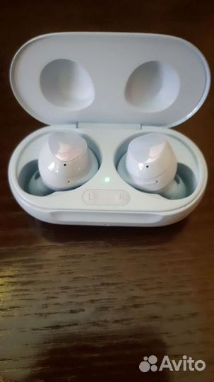 Беспроводные наушники samsung buds plus