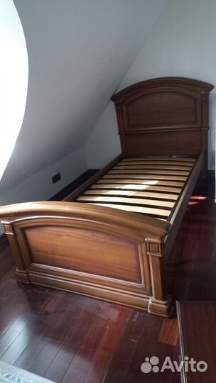 Кровать односпальная