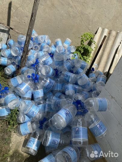 5 литров баклажки