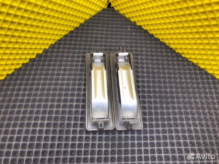 Плафон Mercedes-Benz S124 M102.982 1989