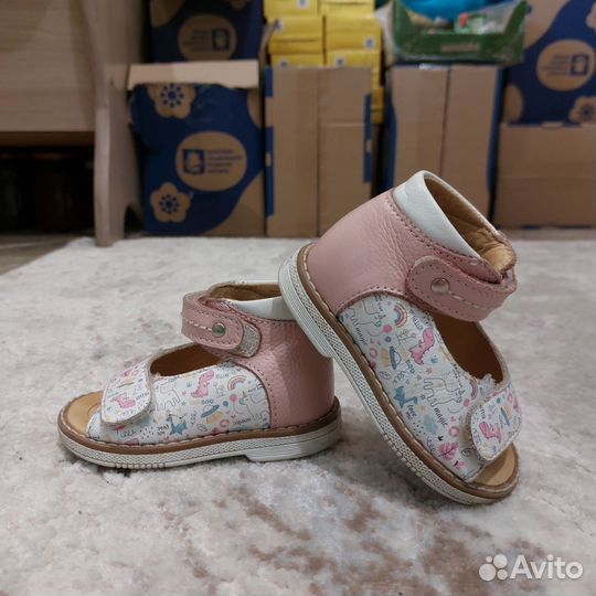 Сандалии, Кеды для девочки 19 размер