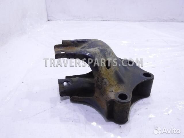 Кронштейн двигателя Мазда