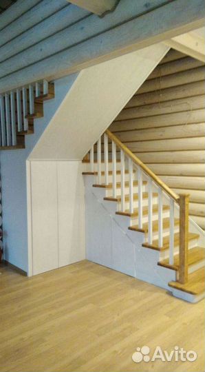 Лестница на второй этаж