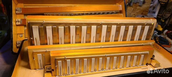 Баян кировский заказной цельнопланочный