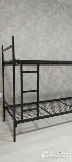 Двухъярусная кровать металлическая бу