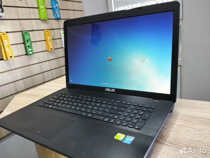Ноутбук asus