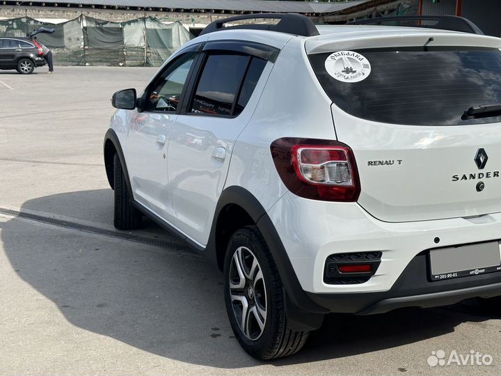 Renault Sandero Stepway 1.6 CVT, 2018, 73 000 км