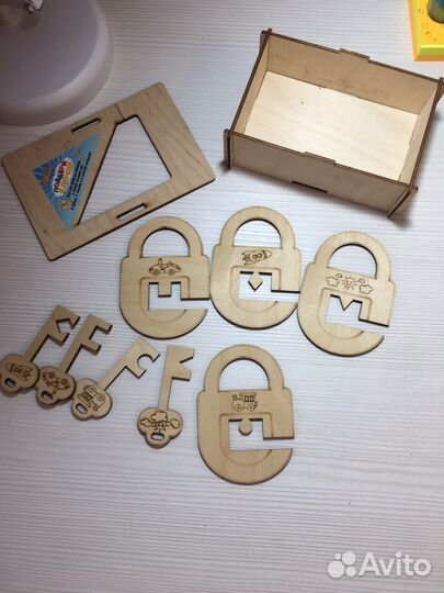 Детская развивающая игра.Подбери ключик