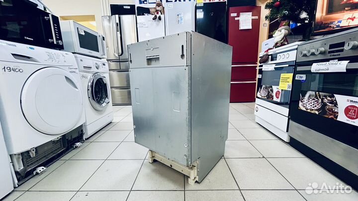 Посудомоечная машина Hotpoint-Ariston