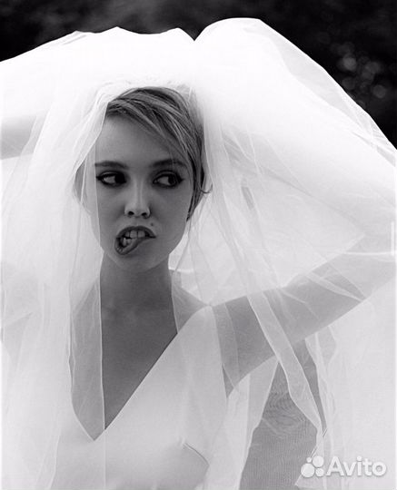 Новая длинная фата на гребне