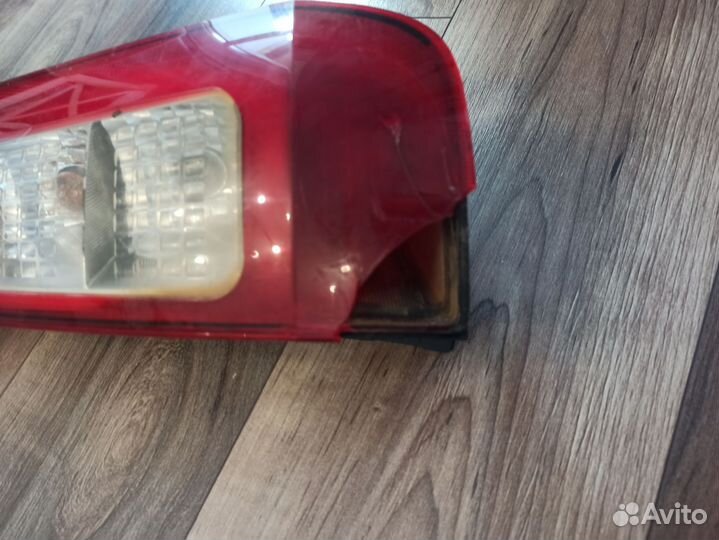 Ford fusion задний фонарь