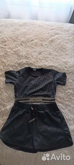 Костюм шорты и футболка dior