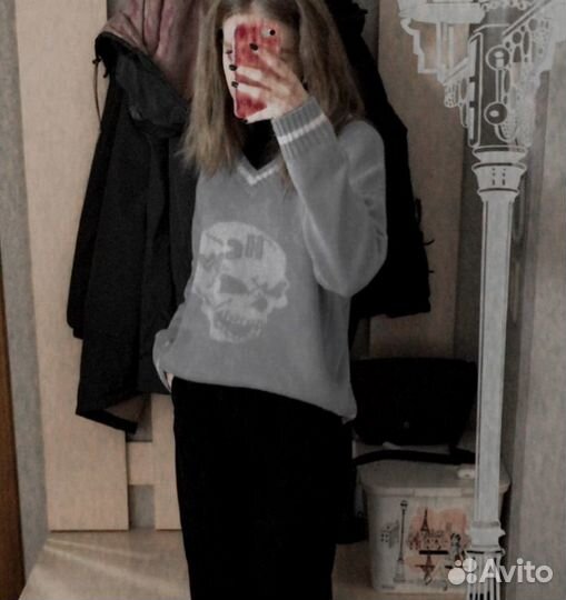 Свитер hcw голубой с черепом