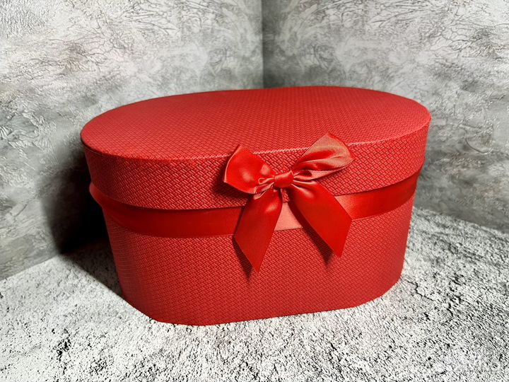 Подарочная коробка 28*18*14 см Красная