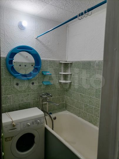 2-к. квартира, 48 м², 1/9 эт.