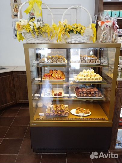 Холодильник витрина Chilz Vete kub lux 90